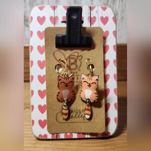 Whimsical Gold in Color Orange Brown Kitty Cat Charm Dangle Drop Earrings